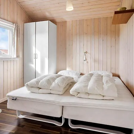 M12023-vaeggerlose-marielyst-strandpark-33 Bøtø By