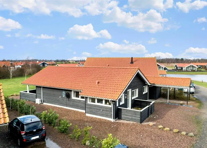 M12023-vaeggerlose-marielyst-strandpark-33 *